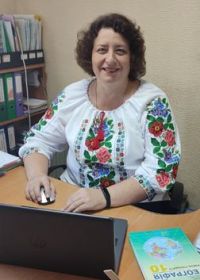 Поштарук Лариса Іванівна